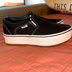 Classic stackform canvas Slip-on. Never worn, NWOT. Super cute!!!